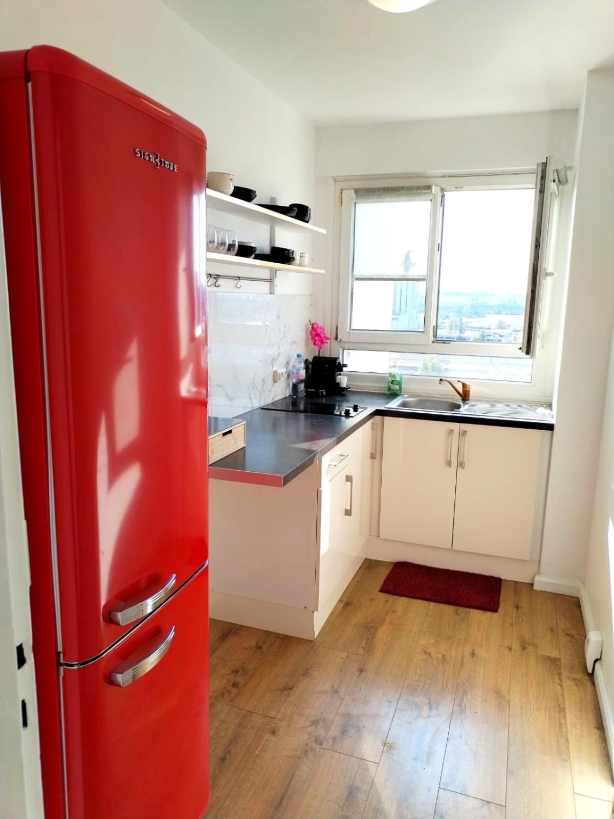 Julia Apartment Алфорвил Екстериор снимка