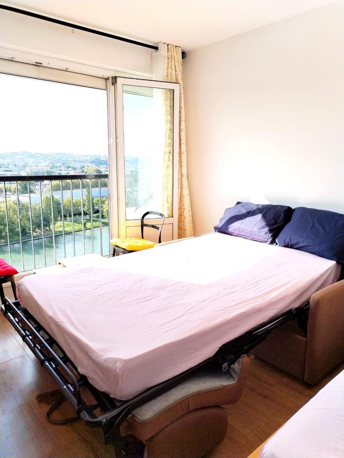 Julia Apartment Алфорвил Екстериор снимка