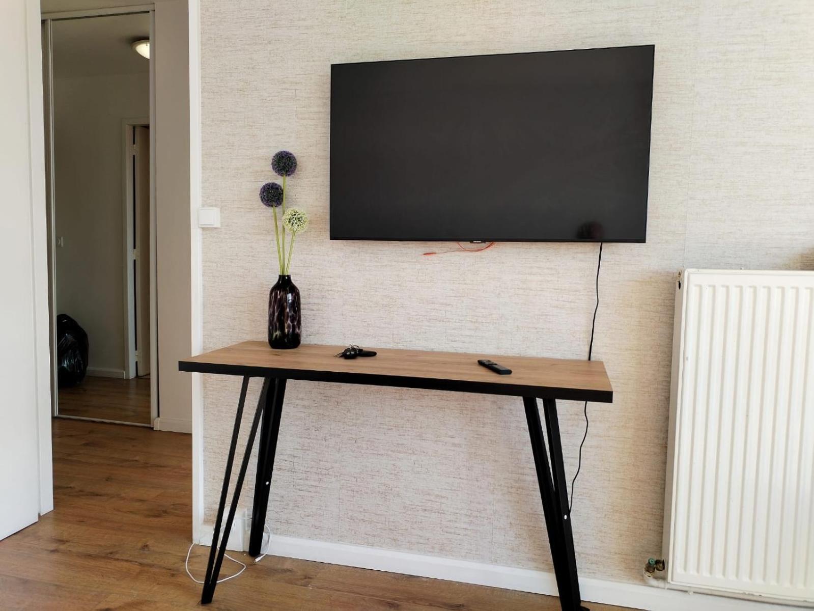 Julia Apartment Алфорвил Екстериор снимка