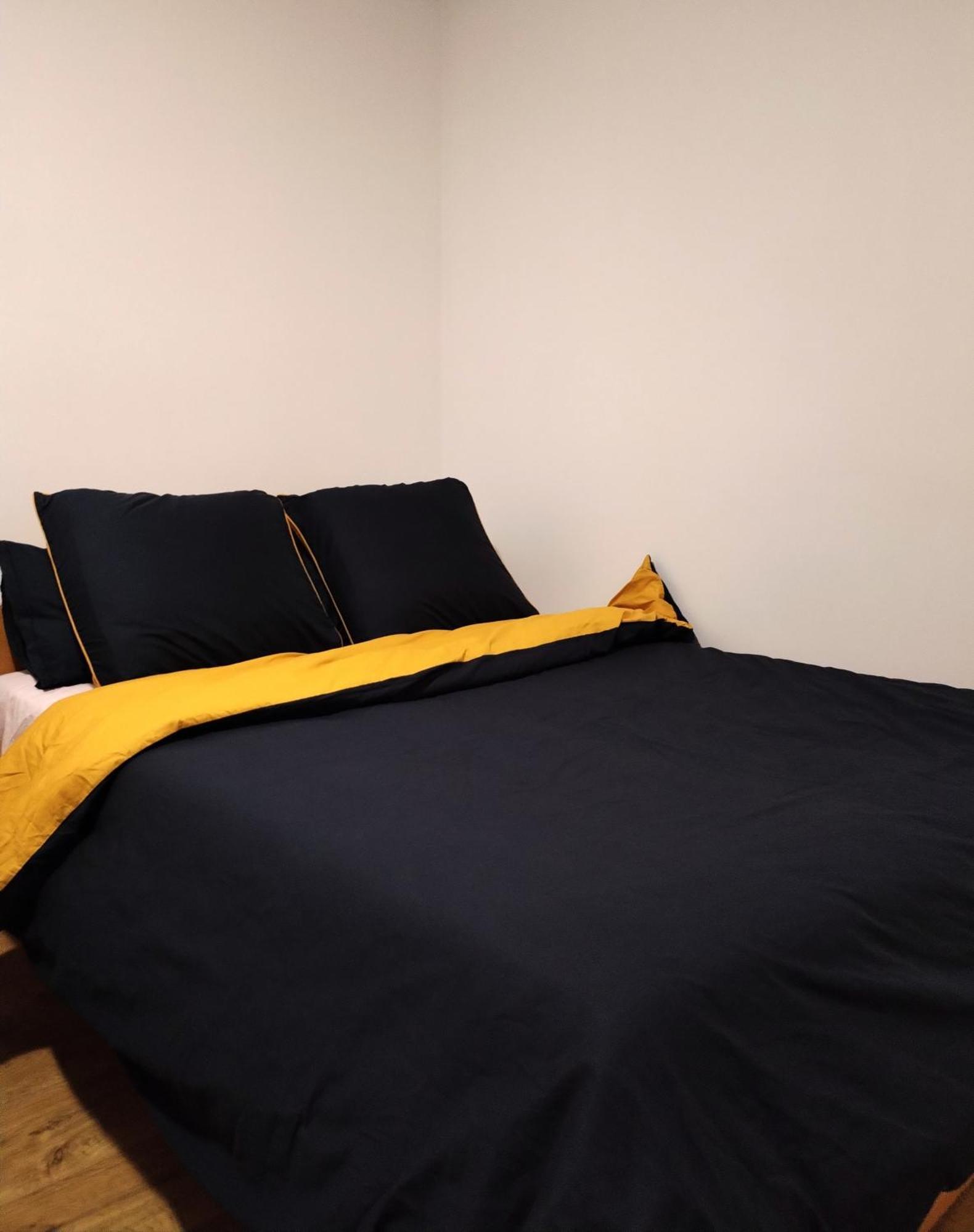 Julia Apartment Алфорвил Екстериор снимка