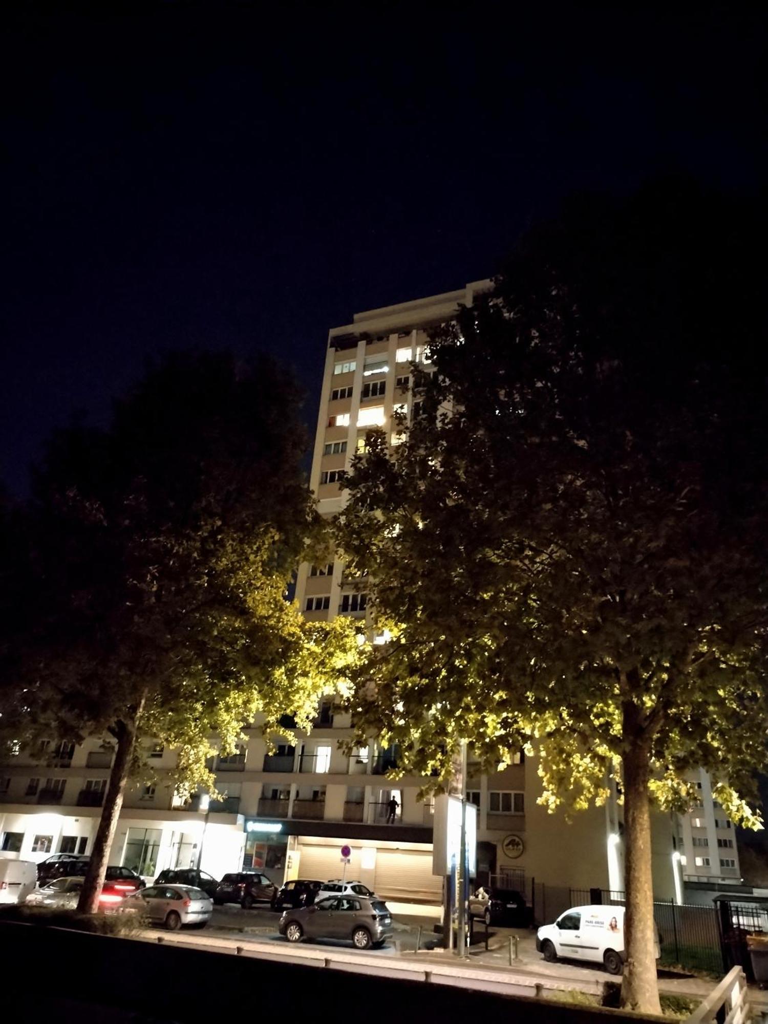 Julia Apartment Алфорвил Екстериор снимка